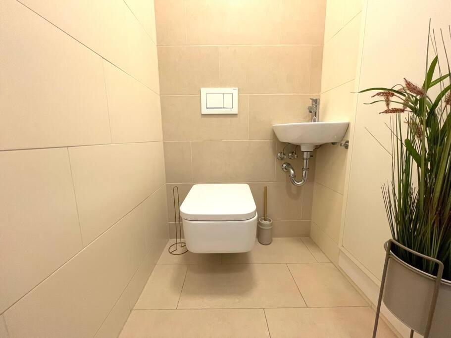 New I Stylish I Modern I Cozy Apartment Wien